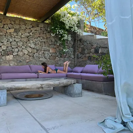 Dammuso Dei Turchi By The Ocean Holiday home Tracino