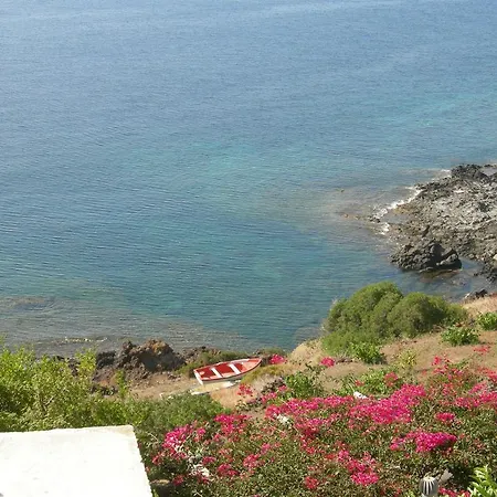 Holiday home Dammuso Dei Turchi By The Ocean Tracino